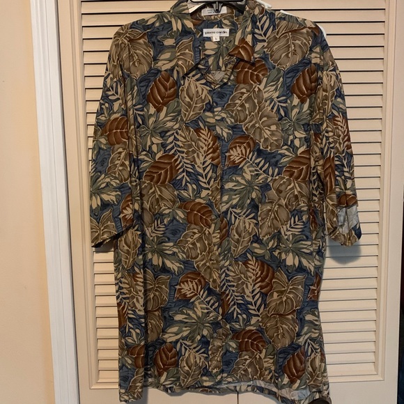 Pierre Cardin🌴 tropical leaf print button-up